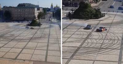 На Софиевской площади в Киеве два авто устроили дрифт (видео)