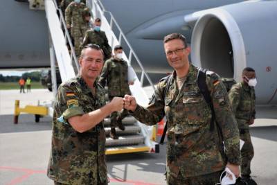 В Рукле сменится командующий батальона НАТО