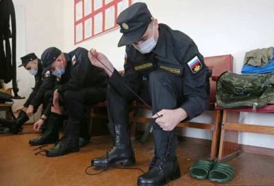 Почему крымчане не хотят служить в армии оккупантов. Как избежать призыва