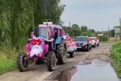 В Тверской области молодожены экстравагантно отметили свадьбу