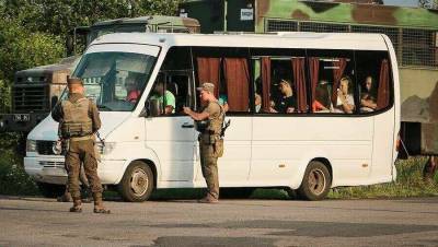 В Черновцах водитель автобуса отказался бесплатно везти украинского боевика