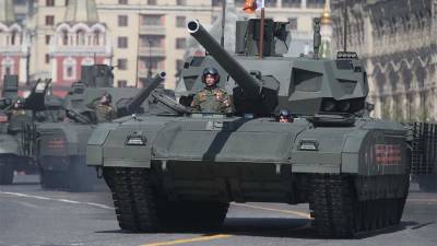 Первые 20 танков Т-14 «Армата» поступят в войска до конца года