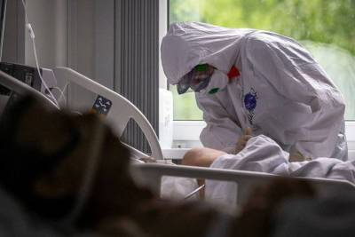 Пять зараженных коронавирусом женщин умерли в Курской области за минувшие сутки