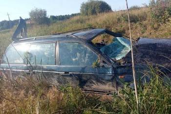 В Вологодском районе водитель не справился с управлением машины и оказался в больнице