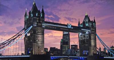 Тауэрский мост в Лондоне сломался - видео, фото