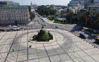 Ткаченко о дрифте в центре Киева: Представьте себе такое в Ватикане