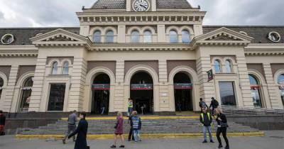 Пьяная мать проломила череп ребенку на вокзале в Москве