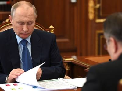 Полсотни нижегородских чиновников заперли в обсервации на случай приезда Путина