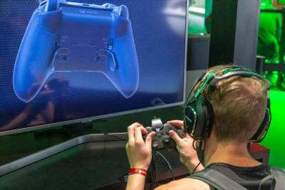 Microsoft анонсировала выход новой приставки Xbox Series S Free Guy Edition