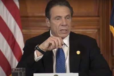 Губернатор Нью-Йорка объявил об отставке на фоне скандала с домогательствами