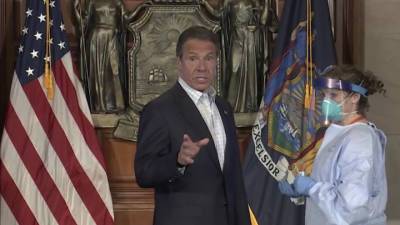 Факты. Губернатор штата Нью-Йорк покидает свой пост на фоне обвинений в сексуальных домогательствах