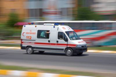 Трое россиян остаются на лечении в Турции после ДТП в Анталье