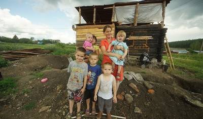 Возвращение в третий мир: каждый четвертый ребенок в России живет за чертой бедности
