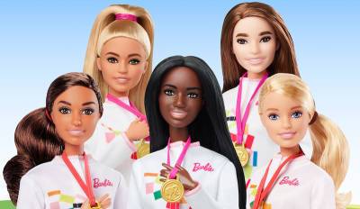 Соцсети раскритиковали коллекцию Барби, выпущенную к Токио-2020, за отсутствие куклы-азиатки