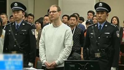 Китай приговорил к смертной казни канадца Шелленберга