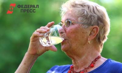 Россиянам рассказали, как стакан воды натощак влияет на здоровье