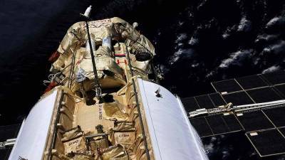 Космонавт рассказал о возможностях иллюминатора модуля «Наука»