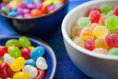 Кондитеры начали менять рецепты конфет из-за дороговизны ингредиентов