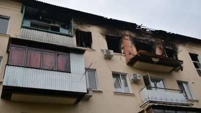 После взрыва газа в многоквартирном доме в Краснодаре произошел пожар