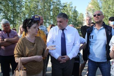 Судьбу политического конфликта в проблемном районе Челябинска решат силовики