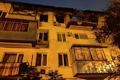 При пожаре после взрыва газа в жилом доме в Краснодаре погиб один человек