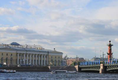 Облачная погода и до 25 градусов тепла ожидаются в Петербурге 11 августа