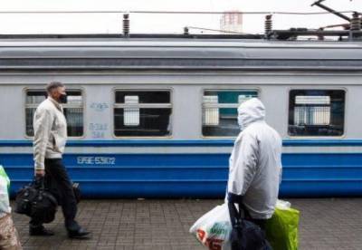 В Киеве отменили движение трех городских электричек