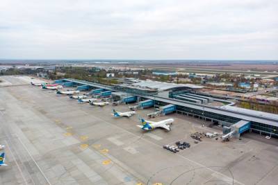 «Бориспіль»: За сім місяців 2021 року аеропорт обслужив 4,5 млн пасажирів (+60%), найпопулярніші міжнародні авіанапрямки — Туреччина, Єгипет, Греція