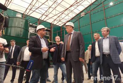 Рабочая поездка губернатора Ленобласти началась с визита на предприятие в Копорье