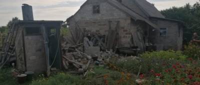 В штабе ООС показали результат обстрела жилого дома в Новоселовке: фото