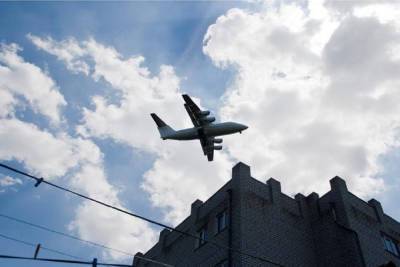 Жалобы петербуржцев на шум самолетов стали поводом для проверки прокуратуры