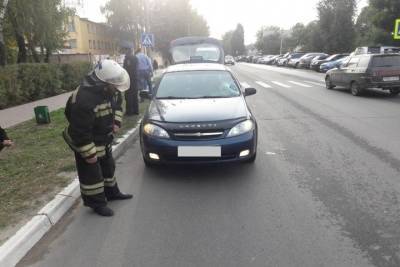 Пешеход попал под колеса автомобиля в Великих Луках