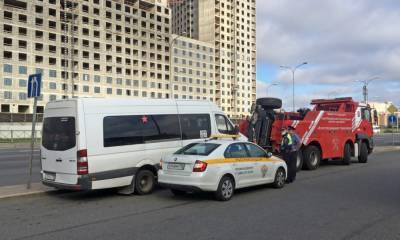 Во Фрунзенском районе Петербурга в ходе рейда пойман нелегальный перевозчик