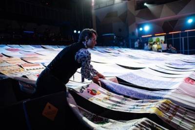 Костромские рекорды: на Новой Льняной Мануфактуре соткали самый большой в мире рушник