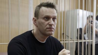 Следственный комитет обвинил Навального в создании фонда, посягающего на права людей