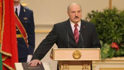 Из конституции Беларуси хотят изъять положение о нейтралитете страны