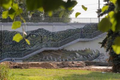 На Канавинском мосту восстановили Крокодила