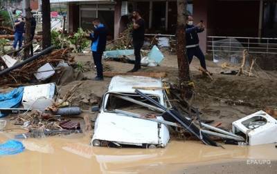 Север Турции страдает от наводнений после сильных дождей