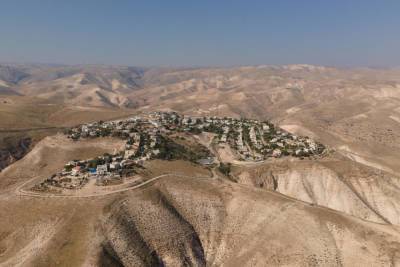 Бени Ганц разрешил строительство палестинцам и поселенцам в зоне «С»: недовольны все