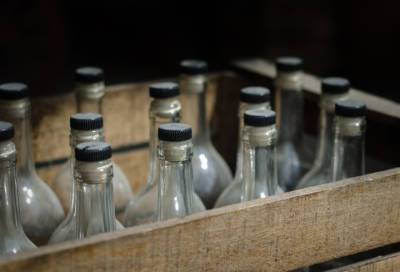 Минздрав предложил запретить продавать алкоголь гражданам до 21 года