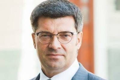 От Омской области экс- депутат-коммунист Олег Денисенко станет замом полпреда