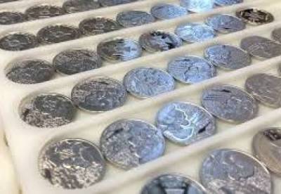 В Украине введут в обращение памятные монеты из золота и серебра