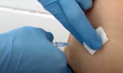 Роспотребнадзор РФ дал регионам новые указания по вакцинации