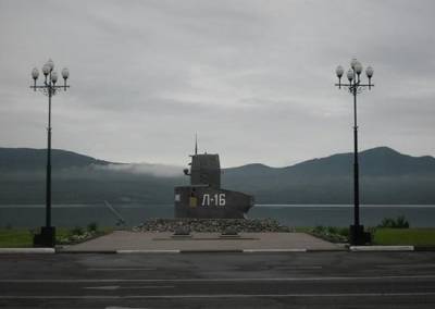 На Тихоокеанском флоте почтили память погибших моряков-подводников АПЛ «Курск»