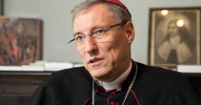 Архиепископ Збигнев Станкевич запретил в проповедях в католических приходах ставить под сомнение вакцинацию против Covid-19
