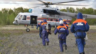 На Камчатке рассказали о поисках на месте падения Ми-8 в озеро