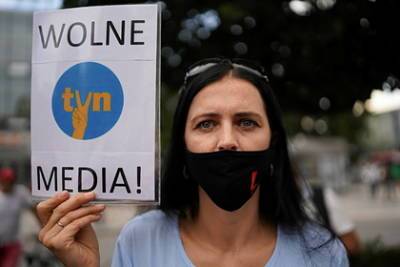 Закон против российской пропаганды в Польше вызвал массовые протесты