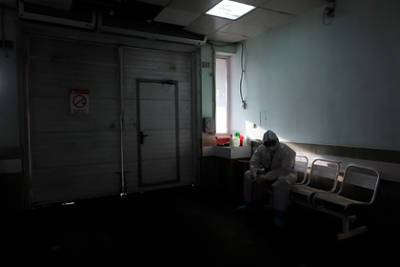 В России зафиксировали рекордное количество смертей от COVID-19 за сутки