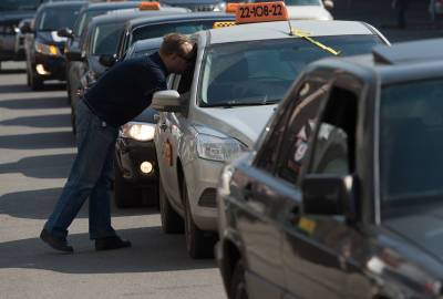 В Кирове осудили напавшего с ножом на таксиста мужчину