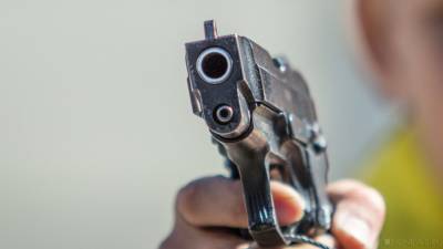 Шестилетний мальчик выстрелил себе в глаз из пистолета